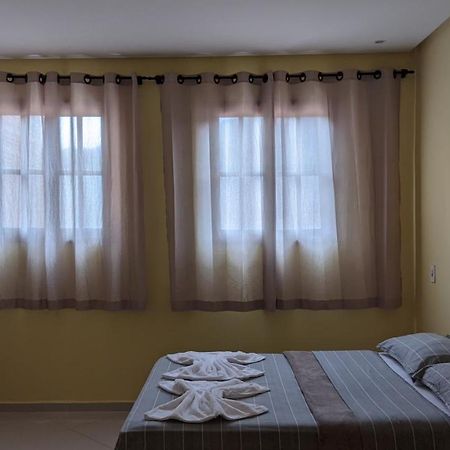 Casa Calumbe Do Vale, Na Vila Do 韦尔卡鲍 外观 照片